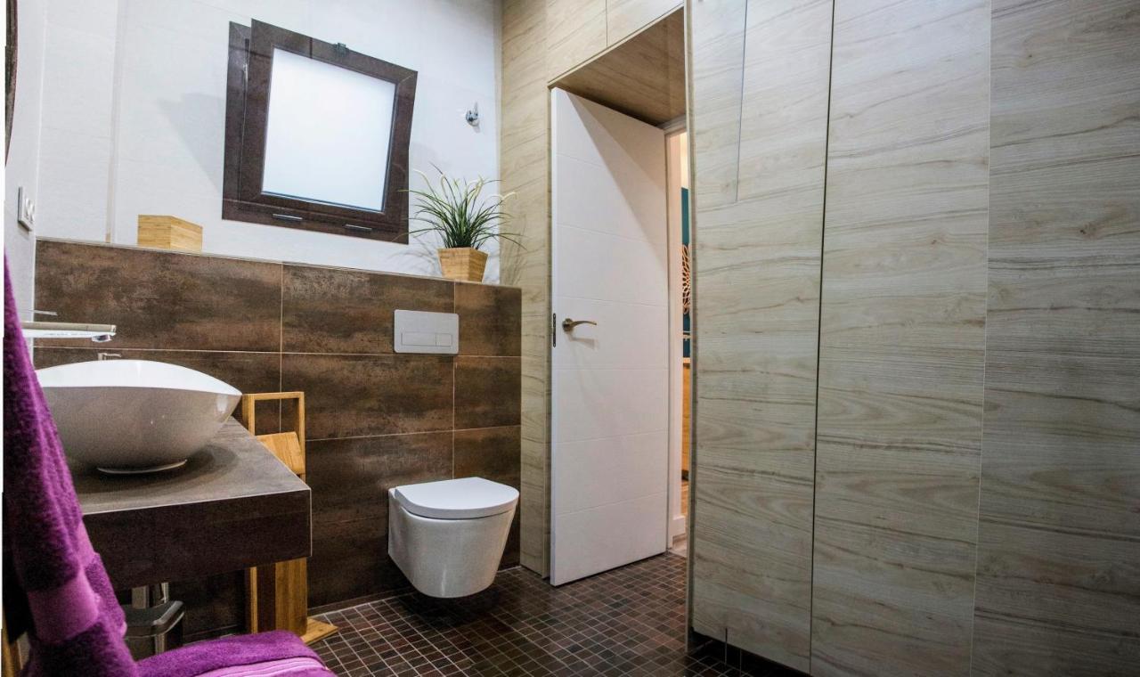 Minty Stay Mendoza Rios Севилья Экстерьер фото